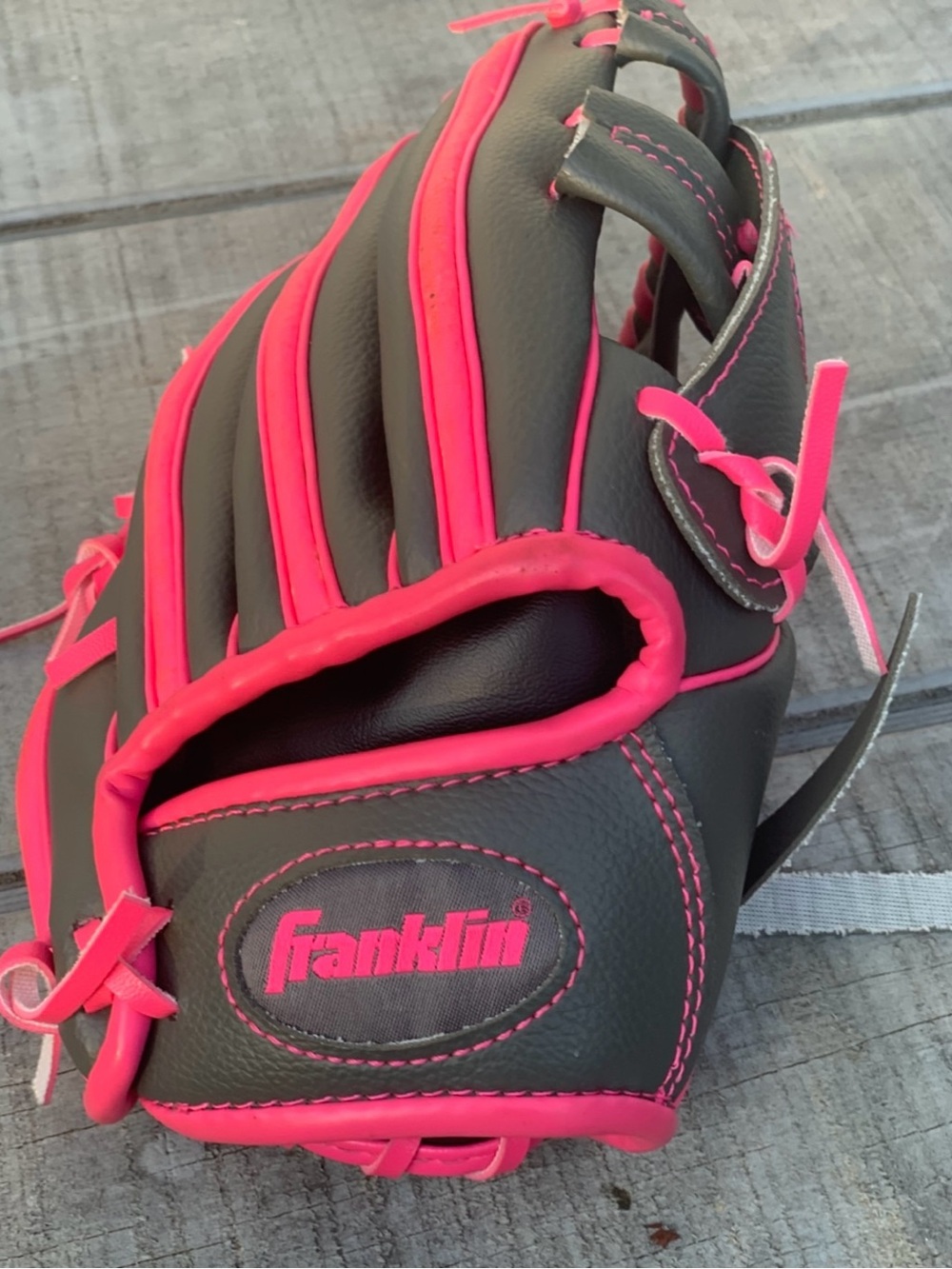 Franklin Sports RTP Teeball Glove 9.5” Graphite Pink Youth RHT Baseball